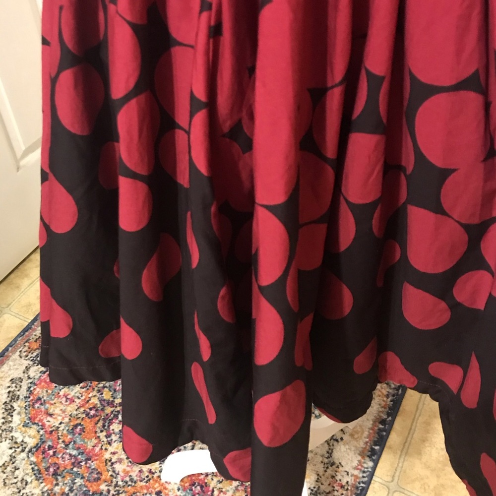 Dress - Picture 5 of 5